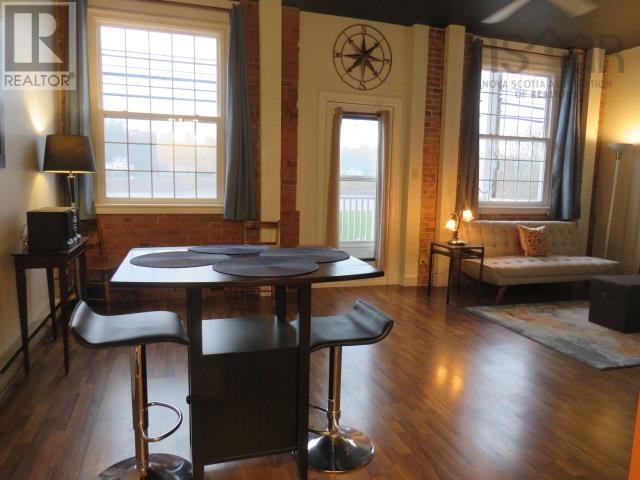 207 215 King Street, Bridgewater, Nova Scotia  B4V 1A6 - Photo 6 - 202527637