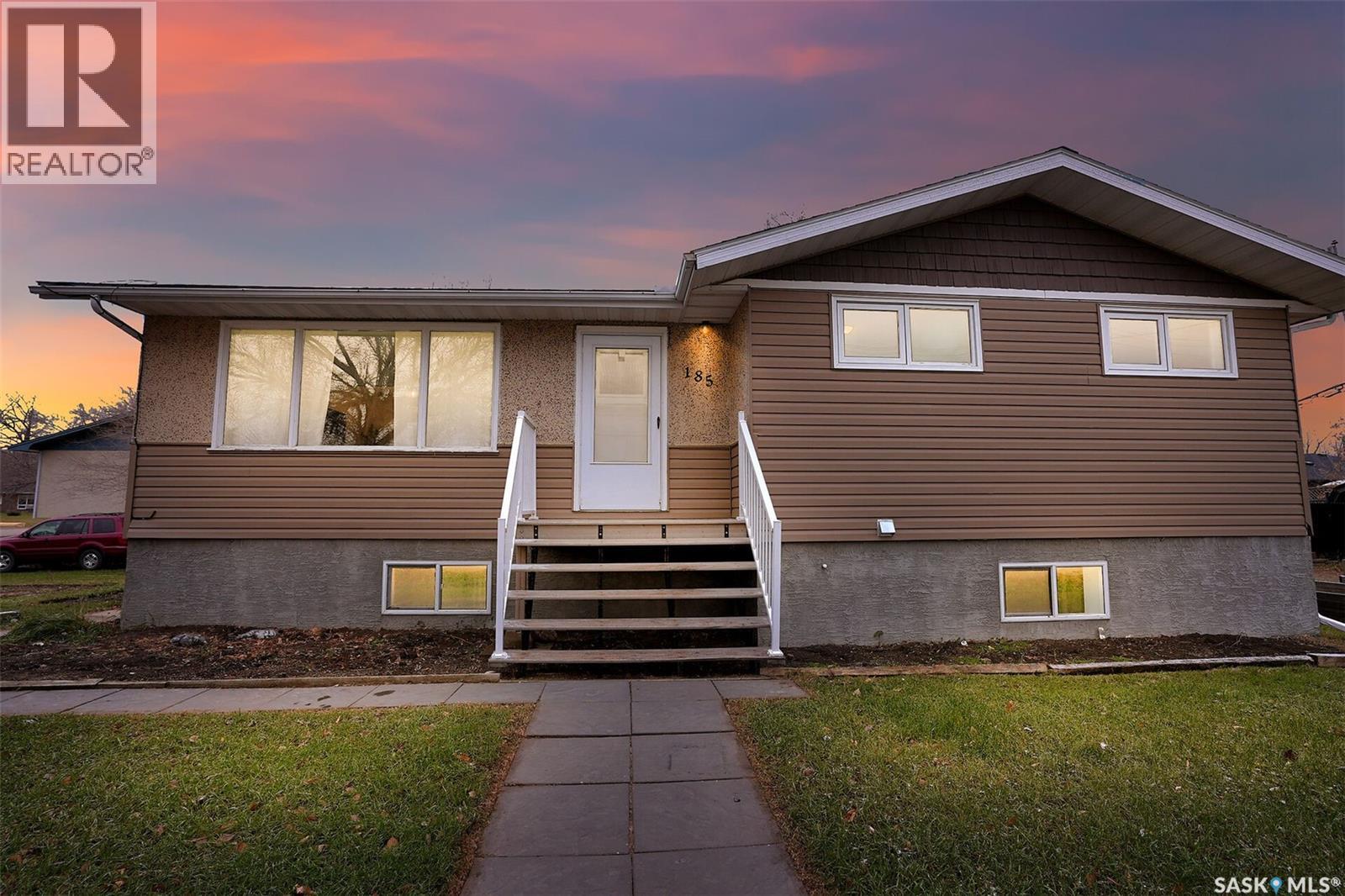 185 2nd AVENUE, Lumsden, Saskatchewan