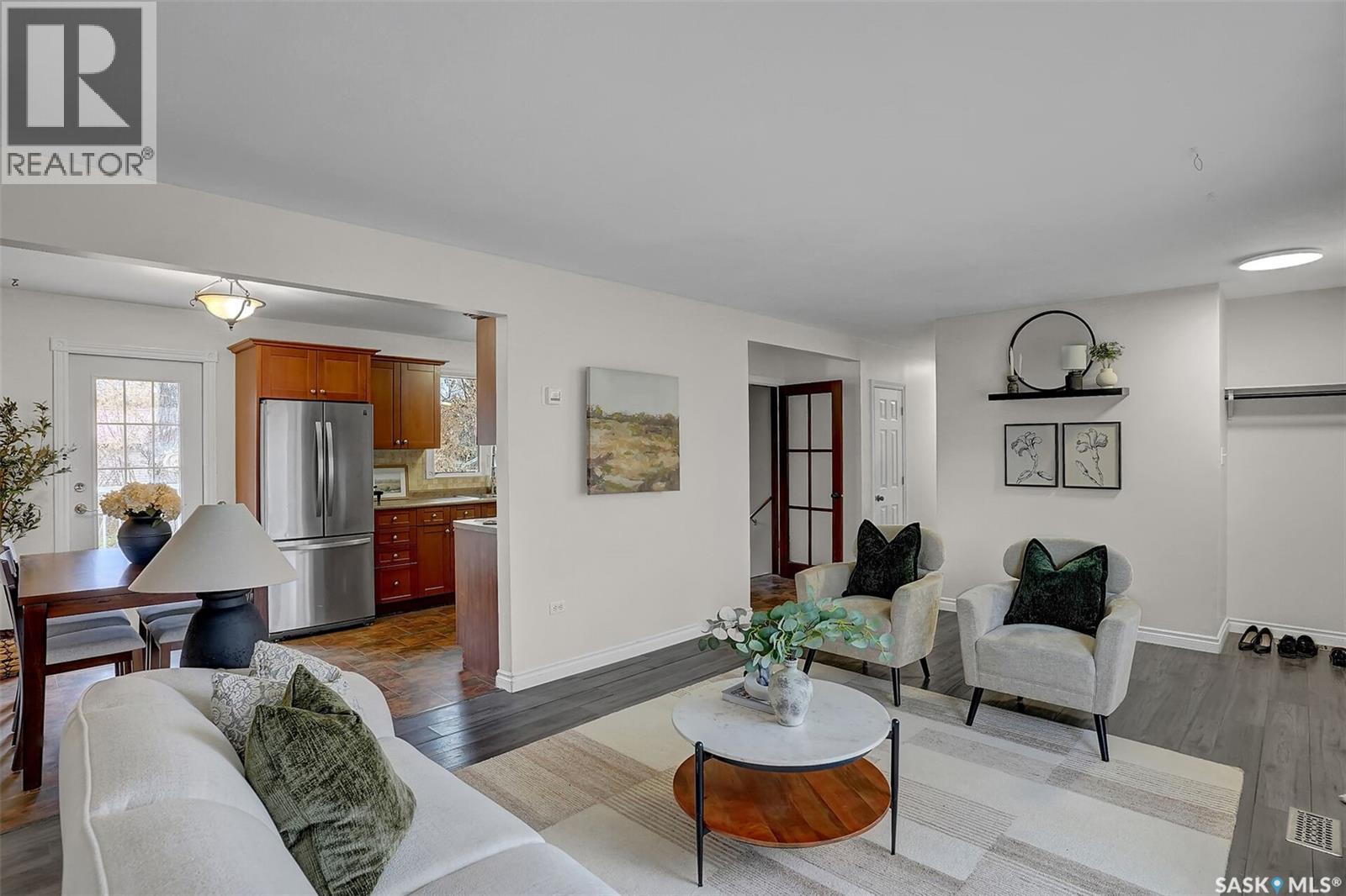 185 2nd Avenue, Lumsden, Saskatchewan  S0G 3C0 - Photo 8 - SK023771