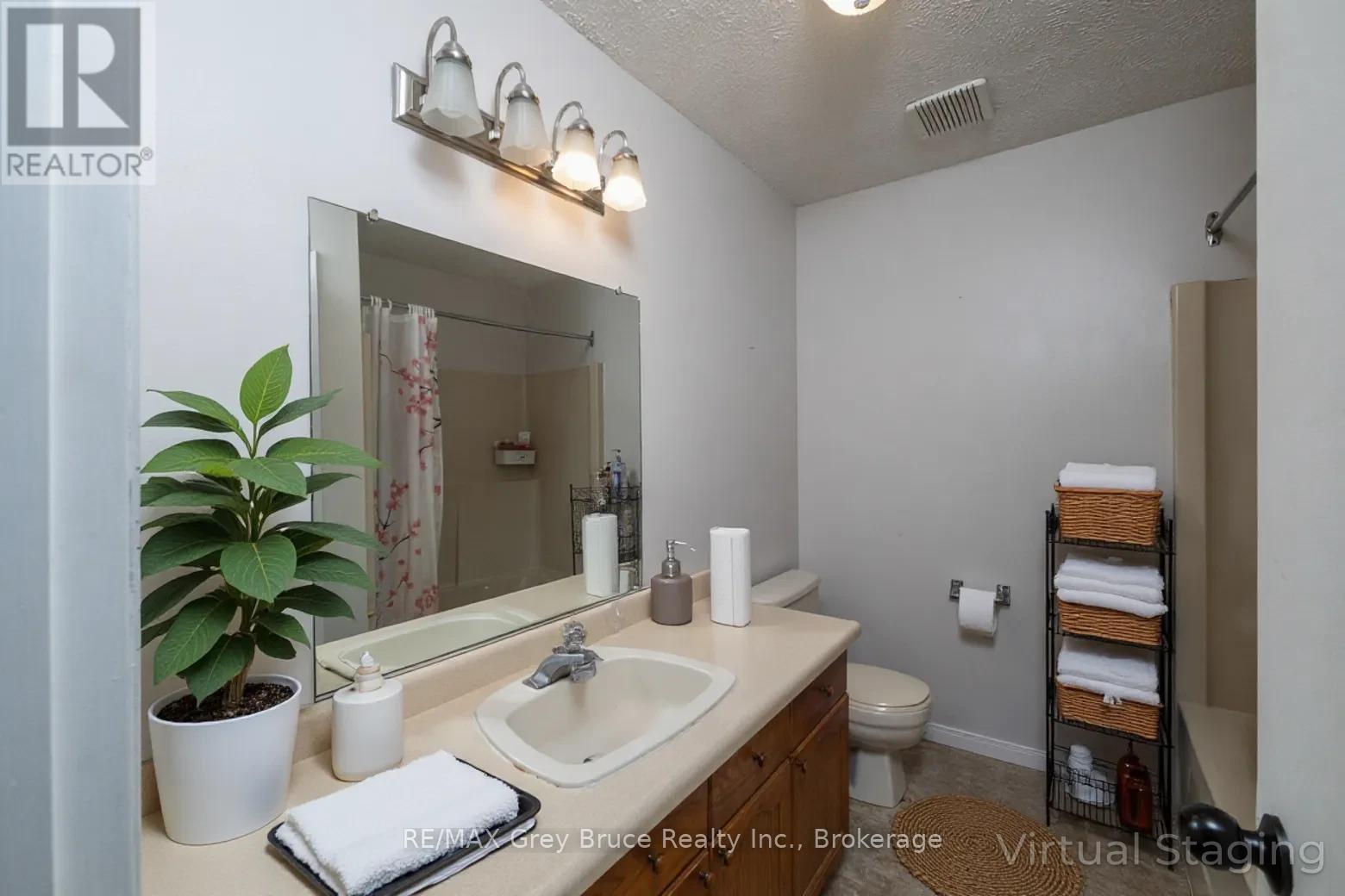 554 12th Street W, Owen Sound, Ontario N4K 3V9 - Photo 19 - X12530136