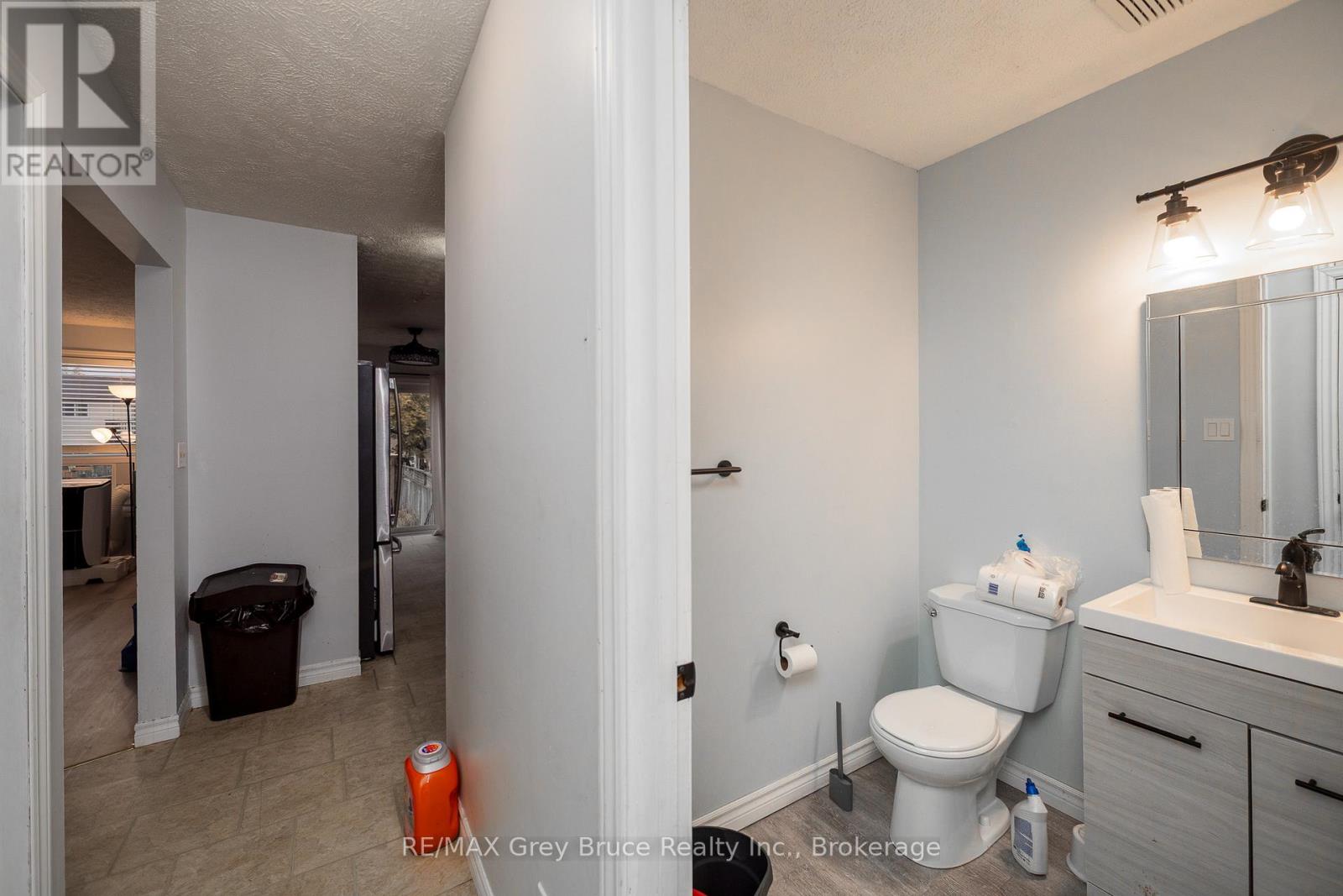 554 12th Street W, Owen Sound, Ontario N4K 3V9 - Photo 6 - X12530136