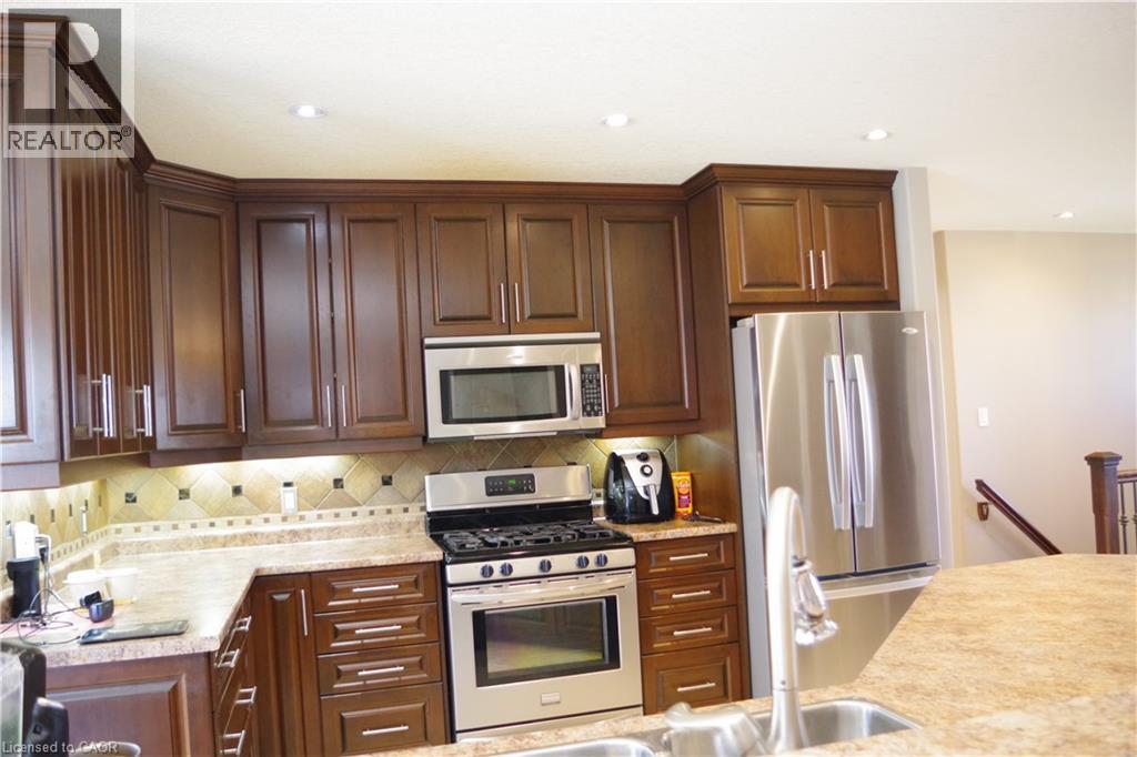 161 Brock Street, Monkton, Ontario  N0K 1P0 - Photo 17 - 40776425