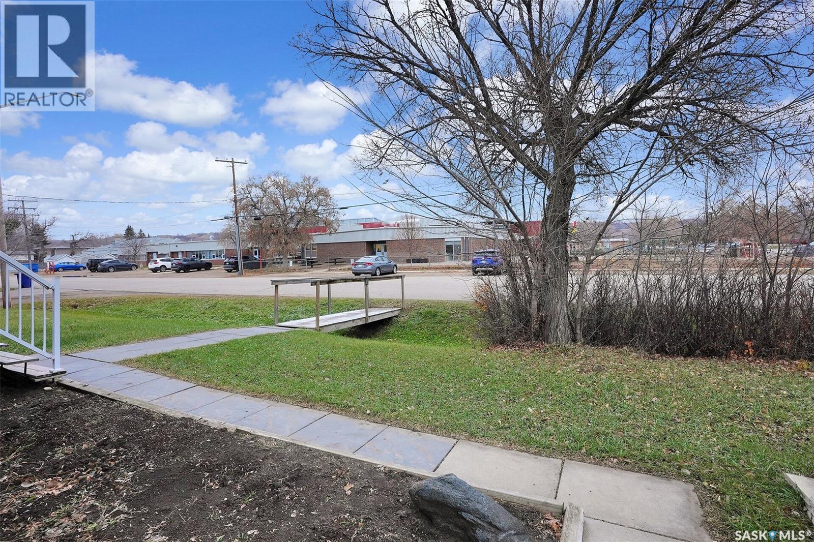 185 2nd Avenue, Lumsden, Saskatchewan  S0G 3C0 - Photo 46 - SK023771