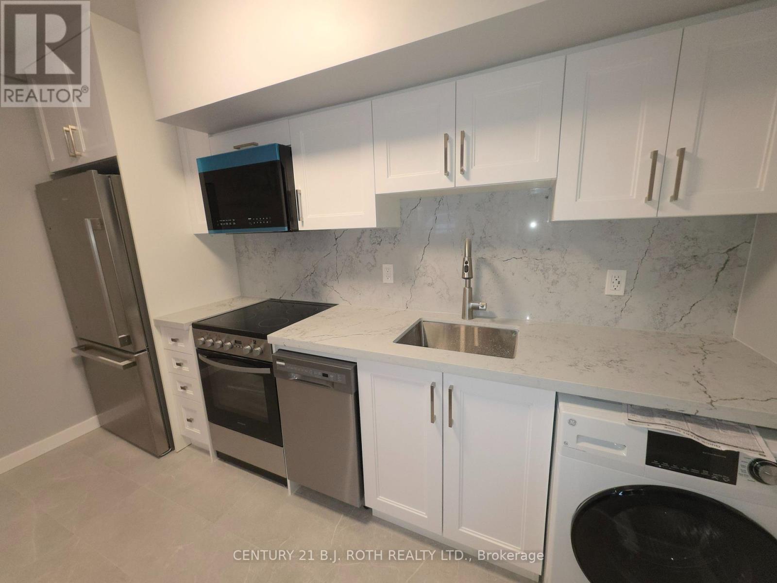 6 - 82 Albert Street N, Orillia, Ontario  L3V 5K5 - Photo 2 - S12529858