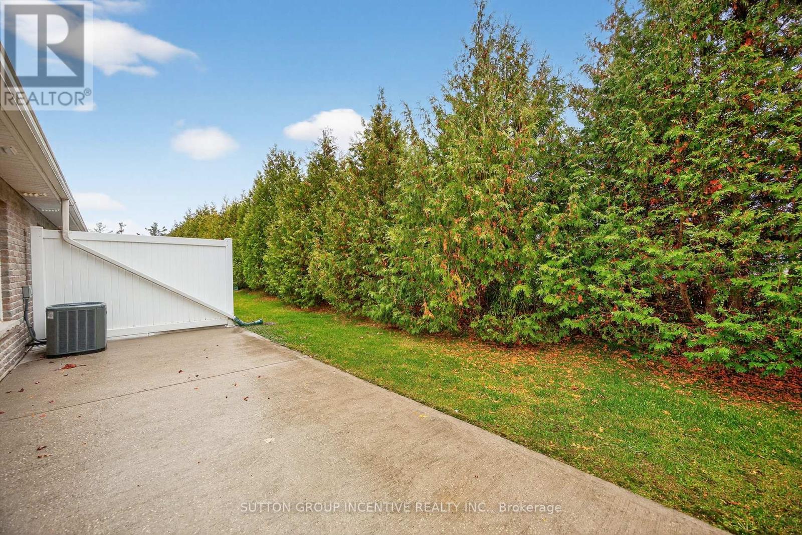 53 Clover Crescent, Wasaga Beach, Ontario  L9Z 0A4 - Photo 34 - S12529910