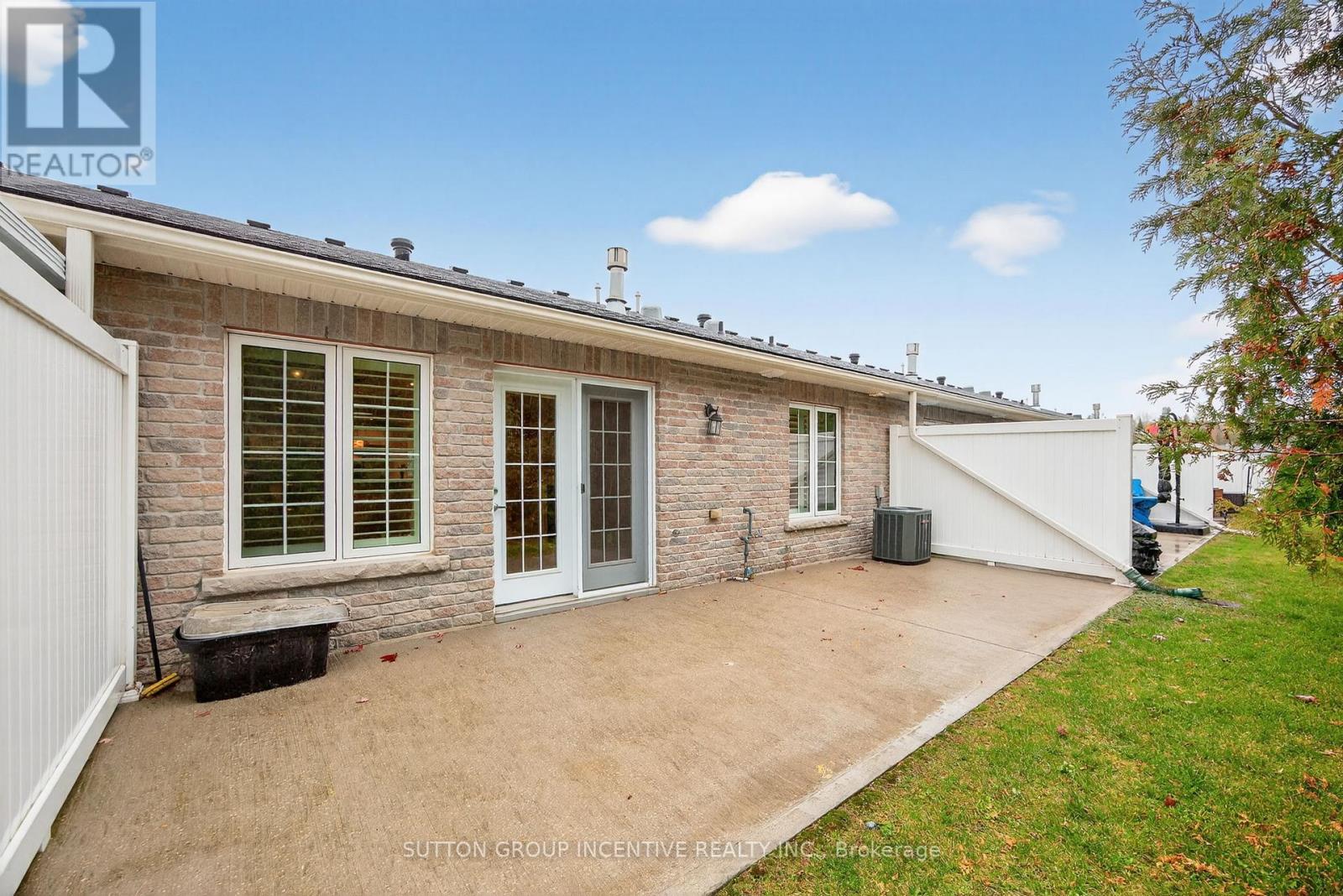 53 Clover Crescent, Wasaga Beach, Ontario  L9Z 0A4 - Photo 38 - S12529910