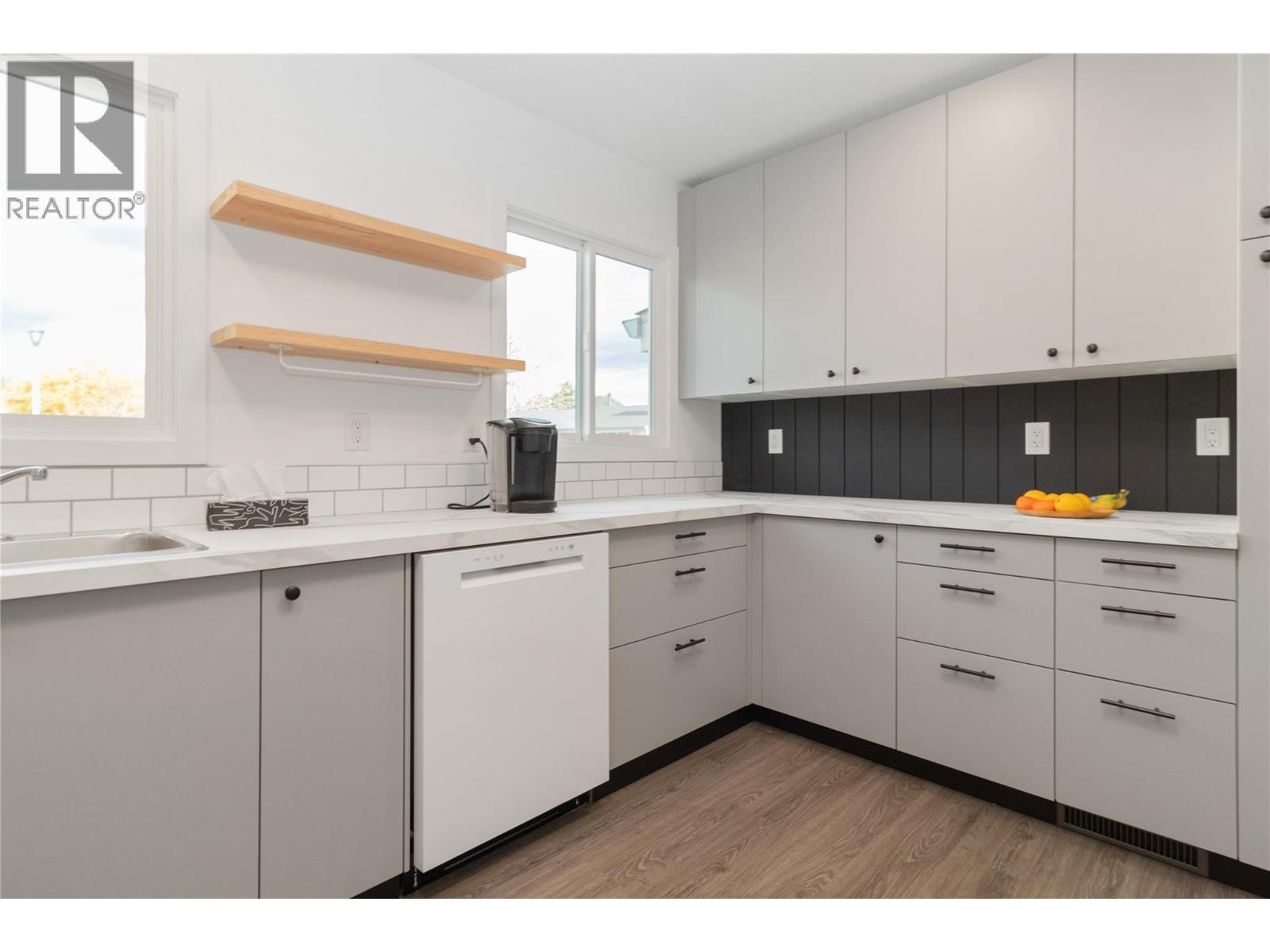 1352 Alder Court, Kelowna, British Columbia  V1Y 3P9 - Photo 12 - 10366891