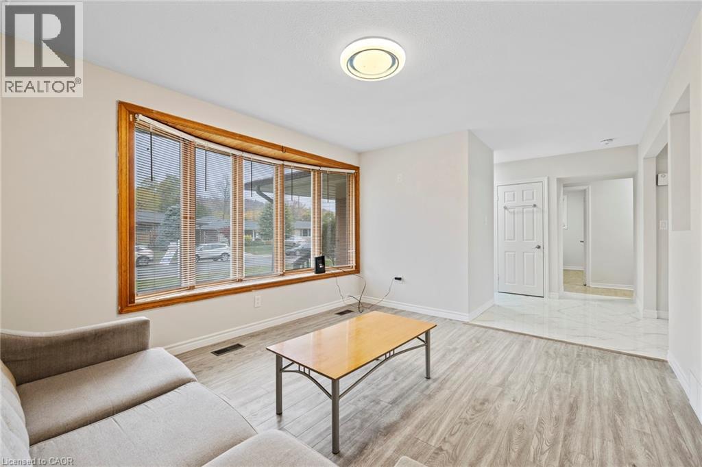 19 Winthrop Place, Stoney Creek, Ontario  L8G 3M3 - Photo 7 - 40787042