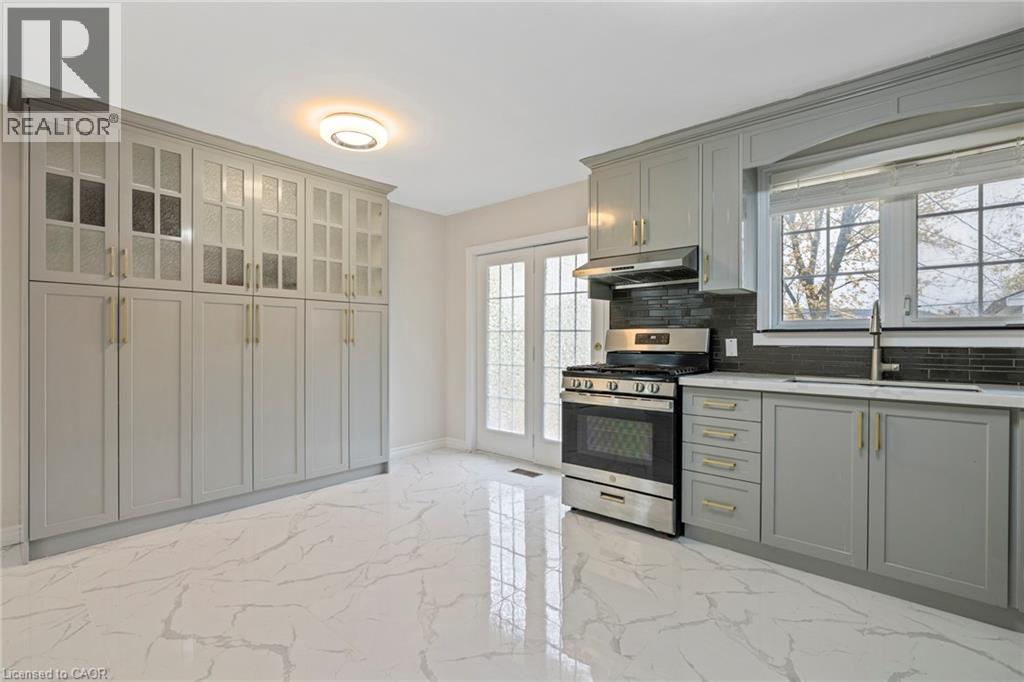 19 Winthrop Place, Stoney Creek, Ontario  L8G 3M3 - Photo 9 - 40787042