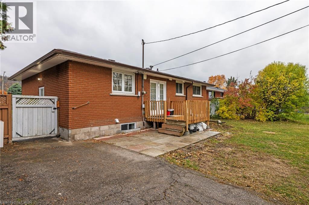 19 Winthrop Place, Stoney Creek, Ontario  L8G 3M3 - Photo 48 - 40787042