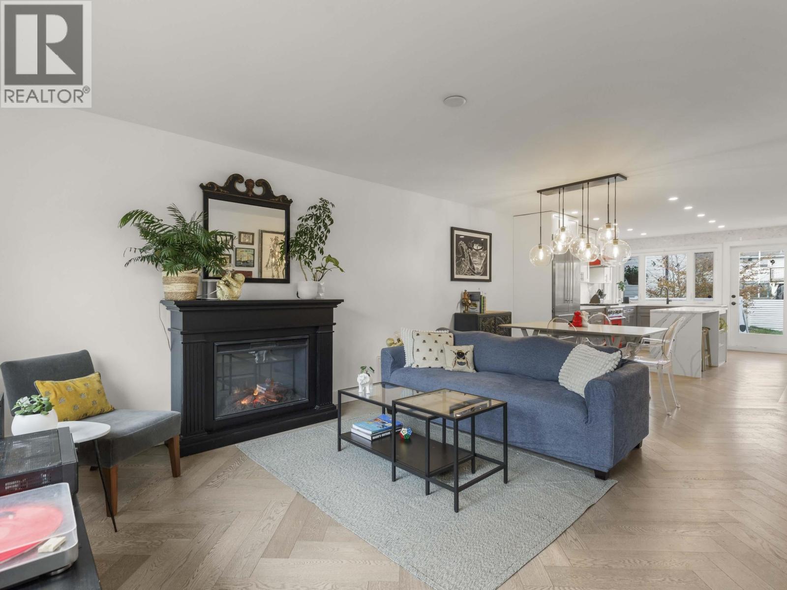 439 E 22nd Avenue, Vancouver, British Columbia  V5V 1T9 - Photo 4 - R3066122