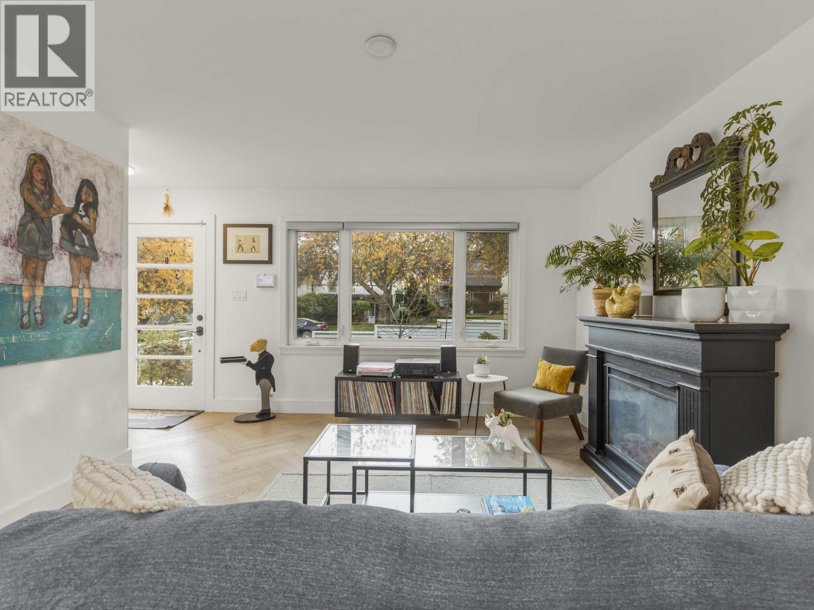 439 E 22nd Avenue, Vancouver, British Columbia  V5V 1T9 - Photo 3 - R3066122