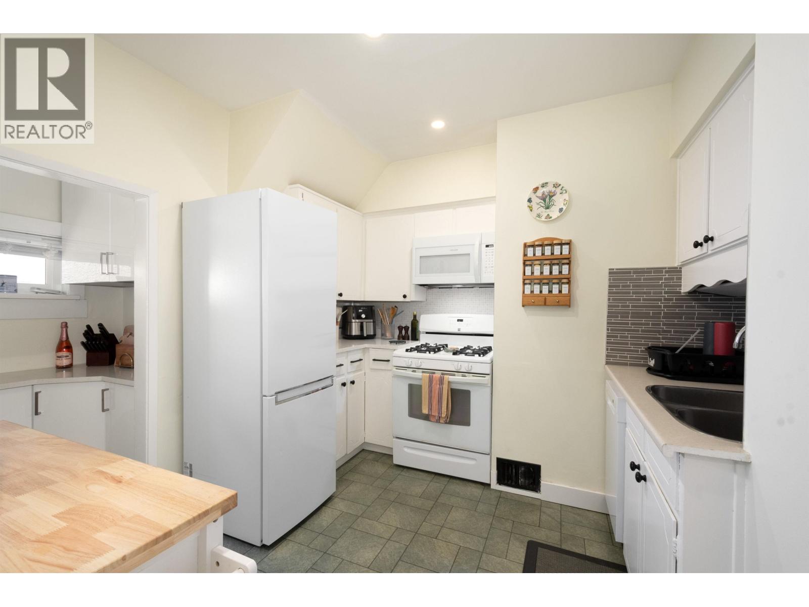 3652 Point Grey Road, Vancouver, British Columbia  V6R 1A9 - Photo 19 - R3007405