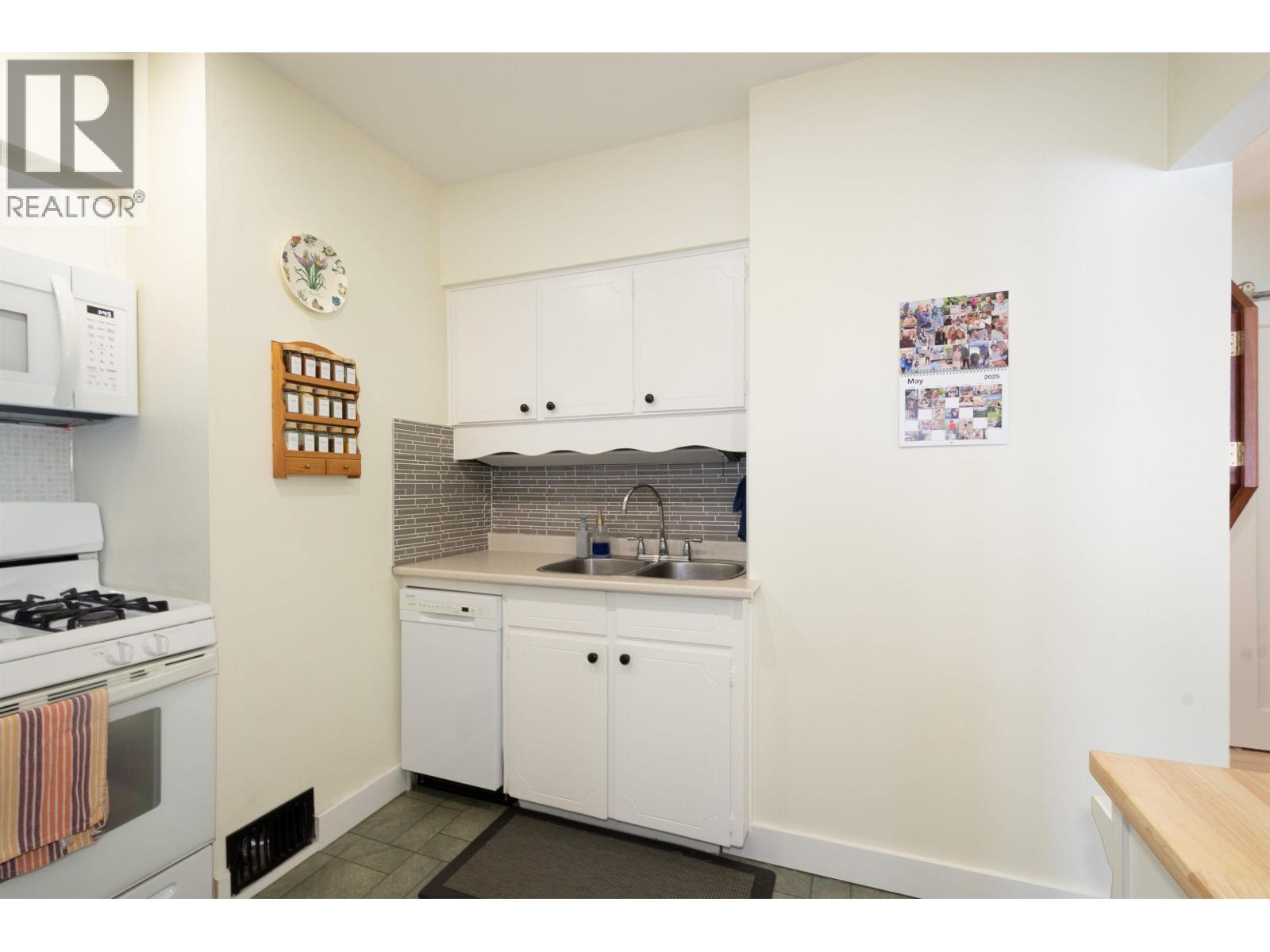 3652 Point Grey Road, Vancouver, British Columbia  V6R 1A9 - Photo 20 - R3007405