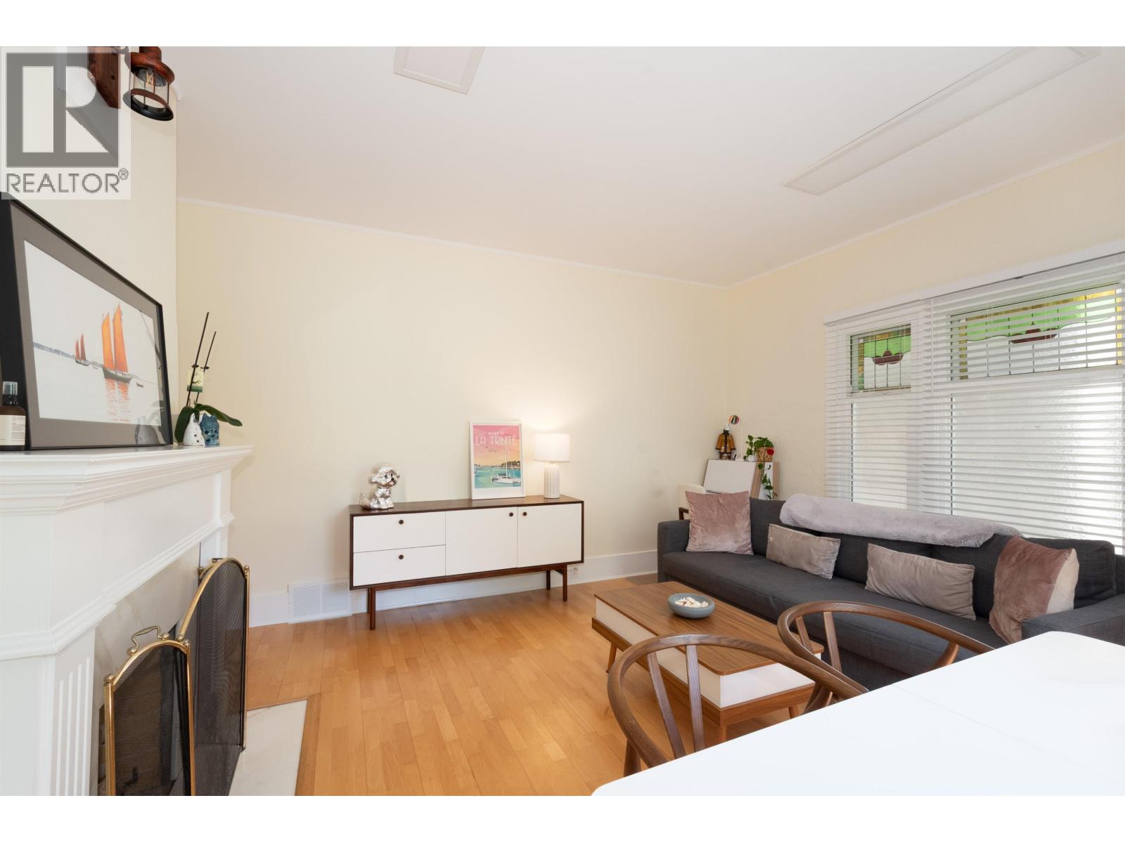 3652 Point Grey Road, Vancouver, British Columbia  V6R 1A9 - Photo 3 - R3007405