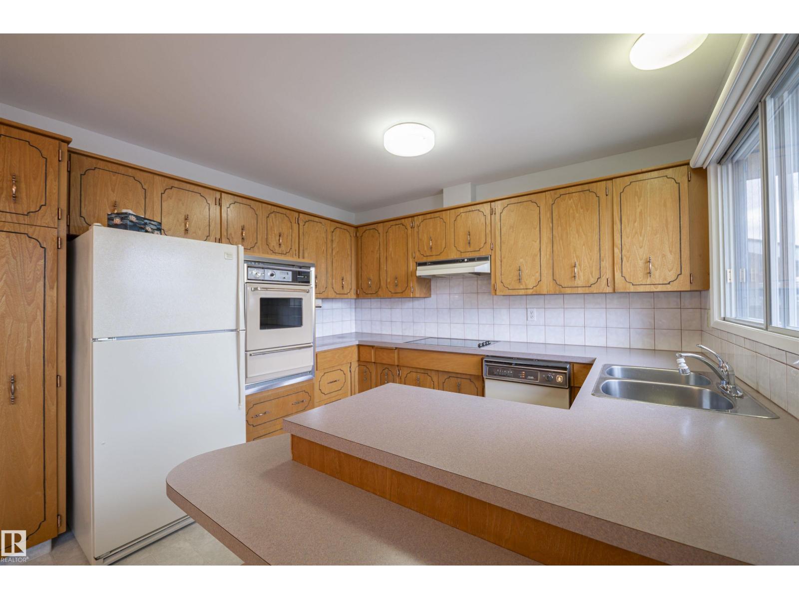 16 Steele Cr Nw, Edmonton, Alberta  T5A 1G3 - Photo 10 - E4465316