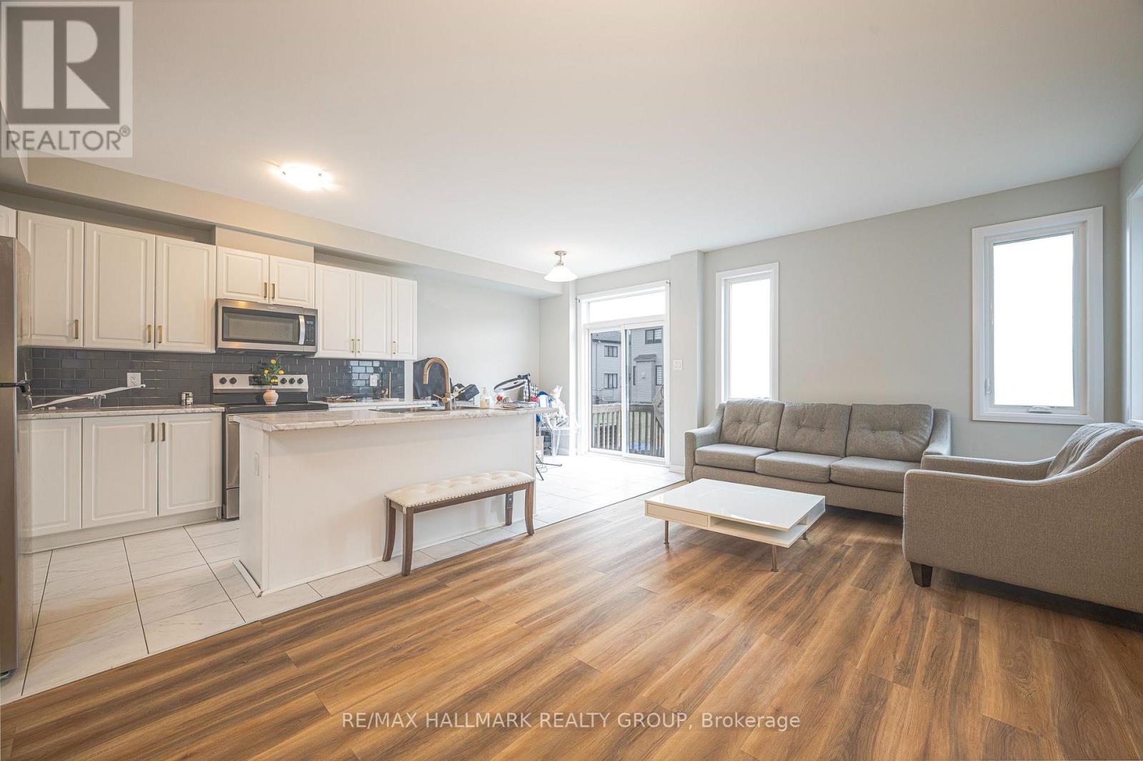 646 Hamsa Street, Ottawa, Ontario  K2J 6Z7 - Photo 12 - X12530160