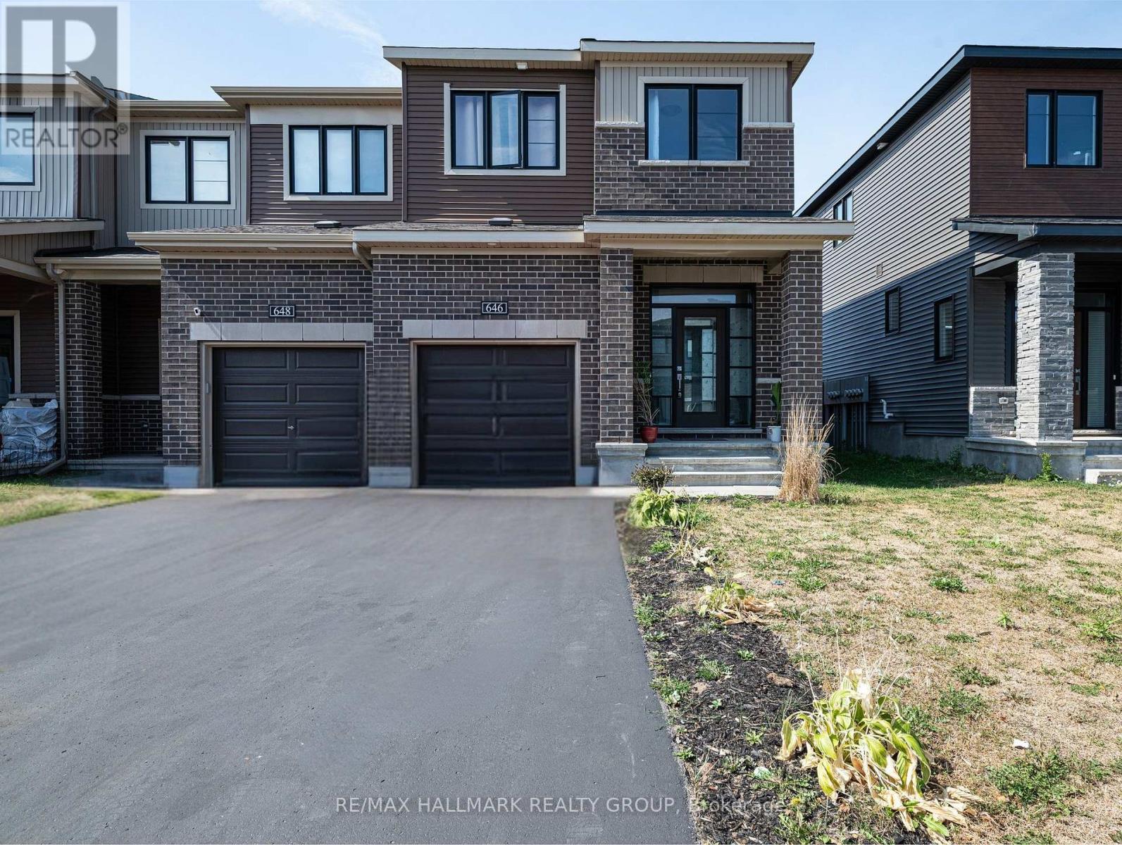 646 Hamsa Street, Ottawa, Ontario  K2J 6Z7 - Photo 2 - X12530160