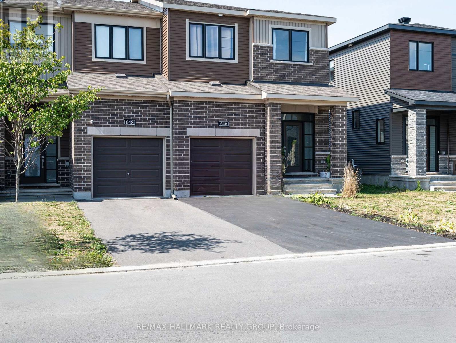 646 Hamsa Street, Ottawa, Ontario  K2J 6Z7 - Photo 3 - X12530160