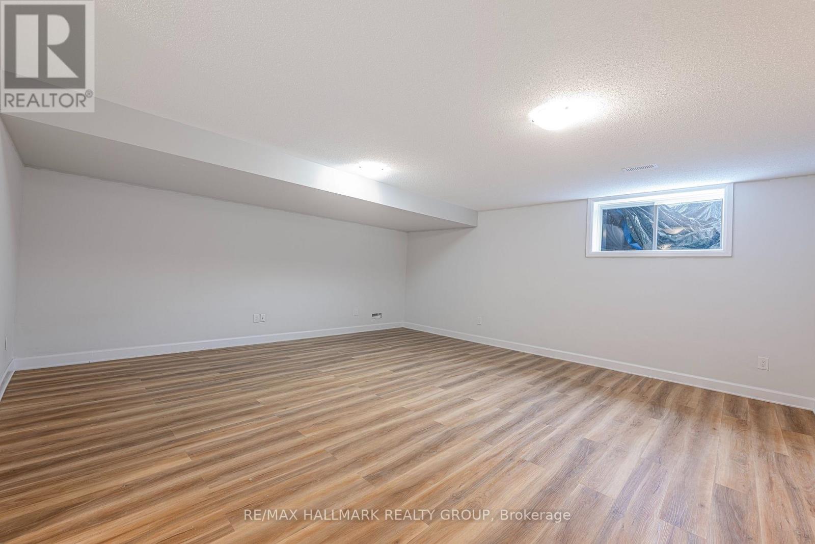 646 Hamsa Street, Ottawa, Ontario  K2J 6Z7 - Photo 32 - X12530160