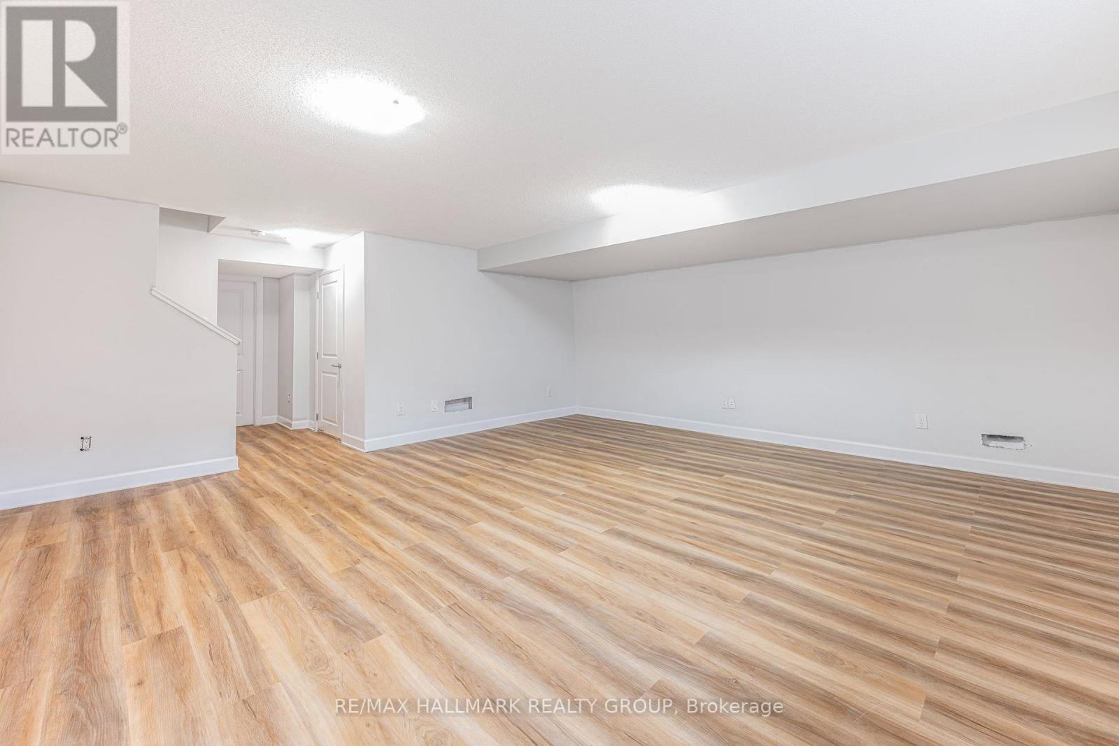 646 Hamsa Street, Ottawa, Ontario  K2J 6Z7 - Photo 33 - X12530160