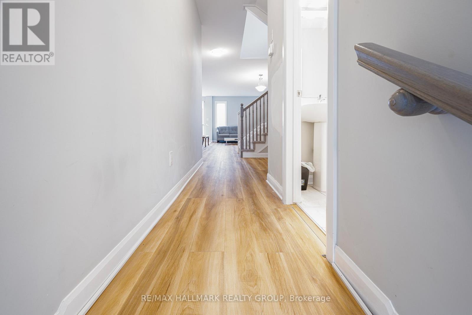 646 Hamsa Street, Ottawa, Ontario  K2J 6Z7 - Photo 9 - X12530160