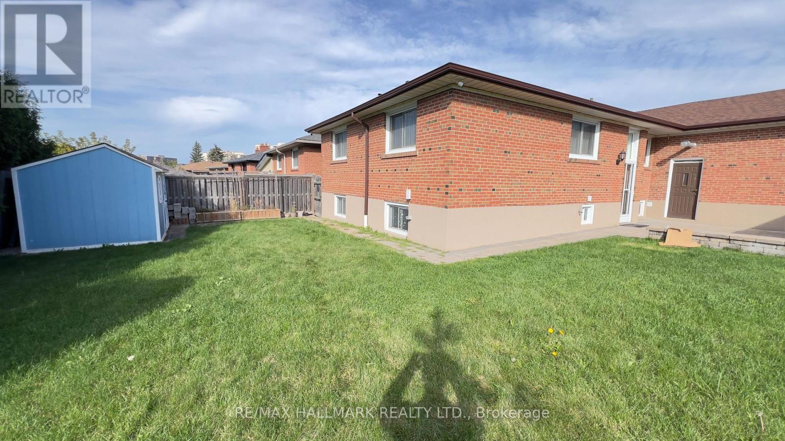 #main - 148 Derrydown Road S, Toronto, Ontario  M3J 1R8 - Photo 17 - W12529826