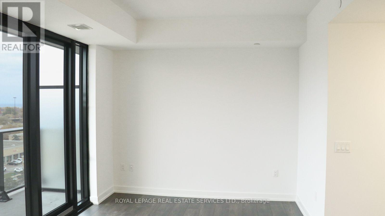 907 - 799 The Queensway, Toronto, Ontario  M8Z 0H3 - Photo 5 - W12529888