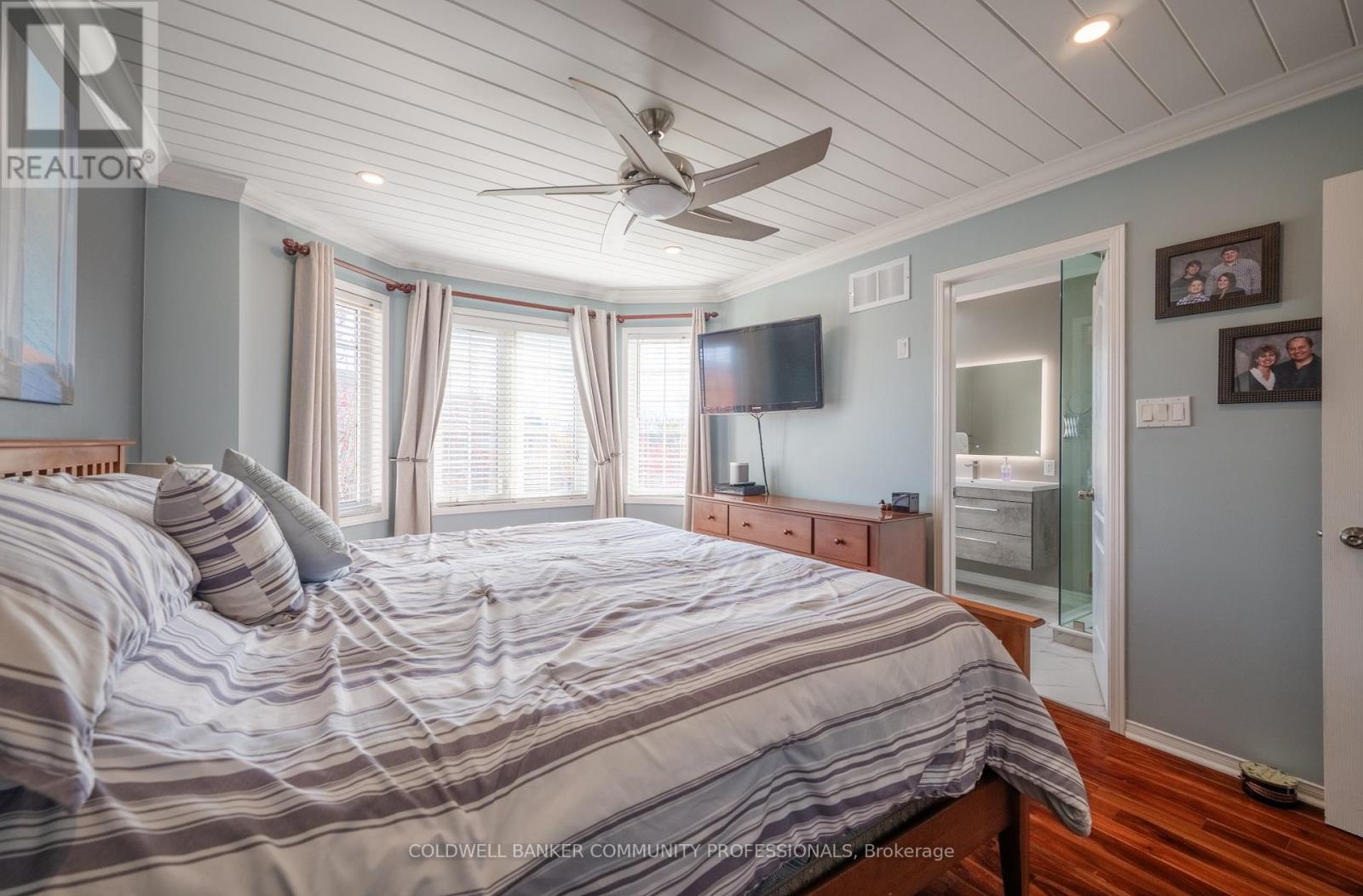 2130 Forest Gate Parkway, Oakville, Ontario  L6M 4B4 - Photo 21 - W12529896