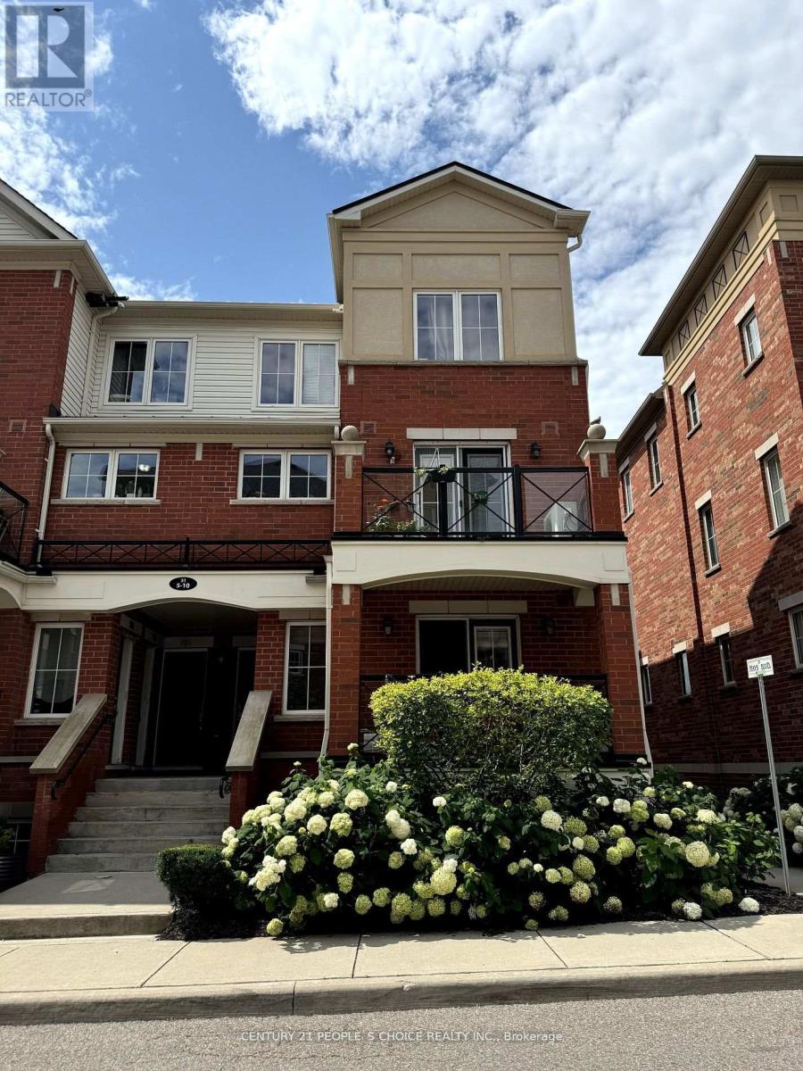 5 - 31 HAYS BOULEVARD, Oakville, Ontario