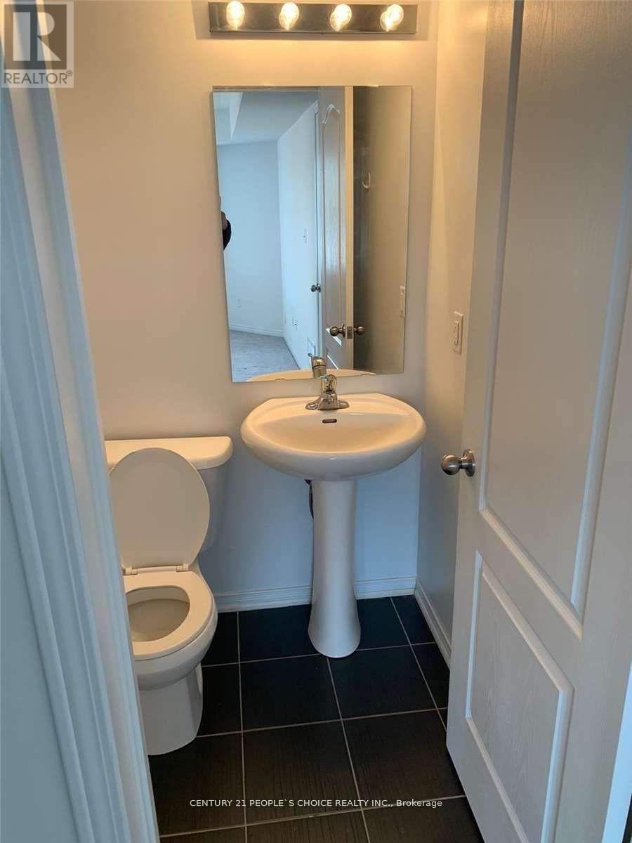 5 - 31 Hays Boulevard, Oakville, Ontario  L6H 0J1 - Photo 10 - W12529966