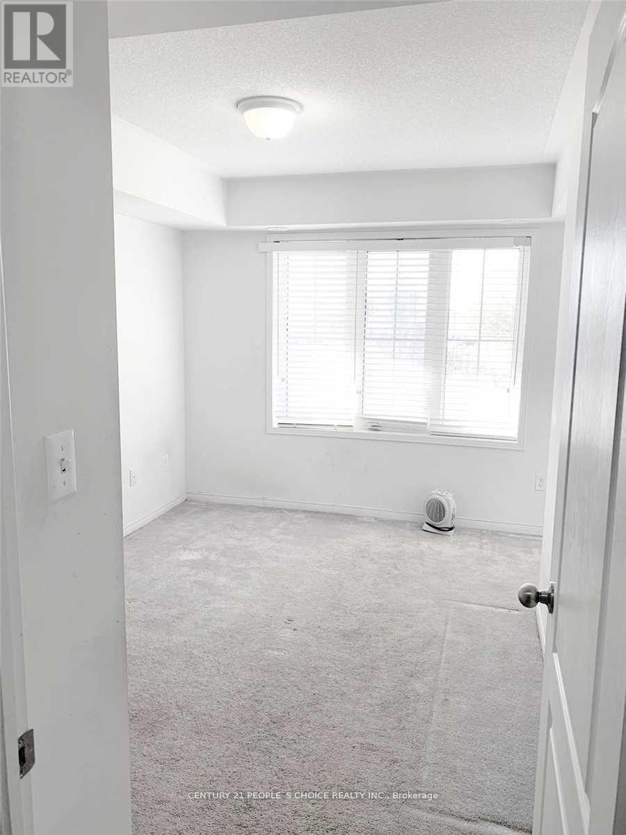 5 - 31 Hays Boulevard, Oakville, Ontario  L6H 0J1 - Photo 9 - W12529966