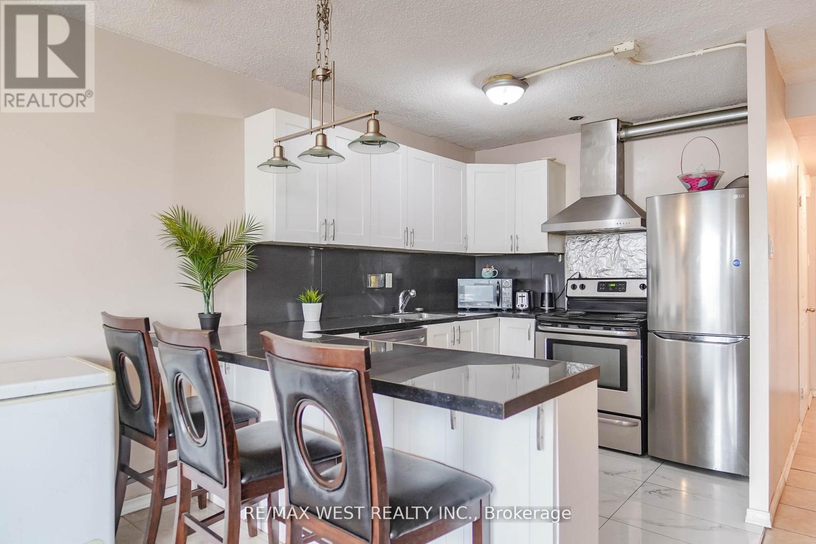 408 - 40 PANORAMA COURT, Toronto, Ontario