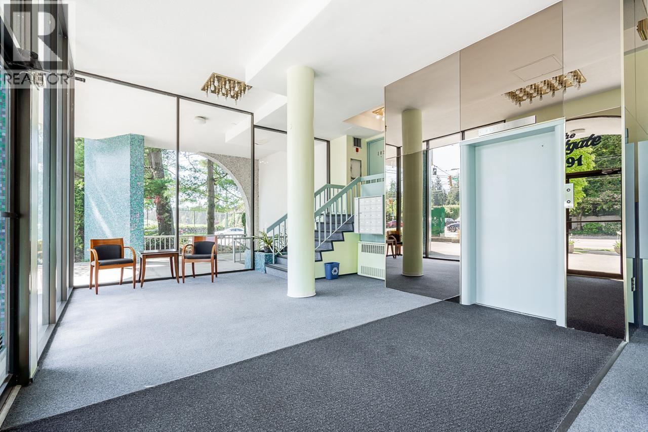 903 4691 W 10th Avenue, Vancouver, British Columbia  V6R 2J3 - Photo 1 - R3065804