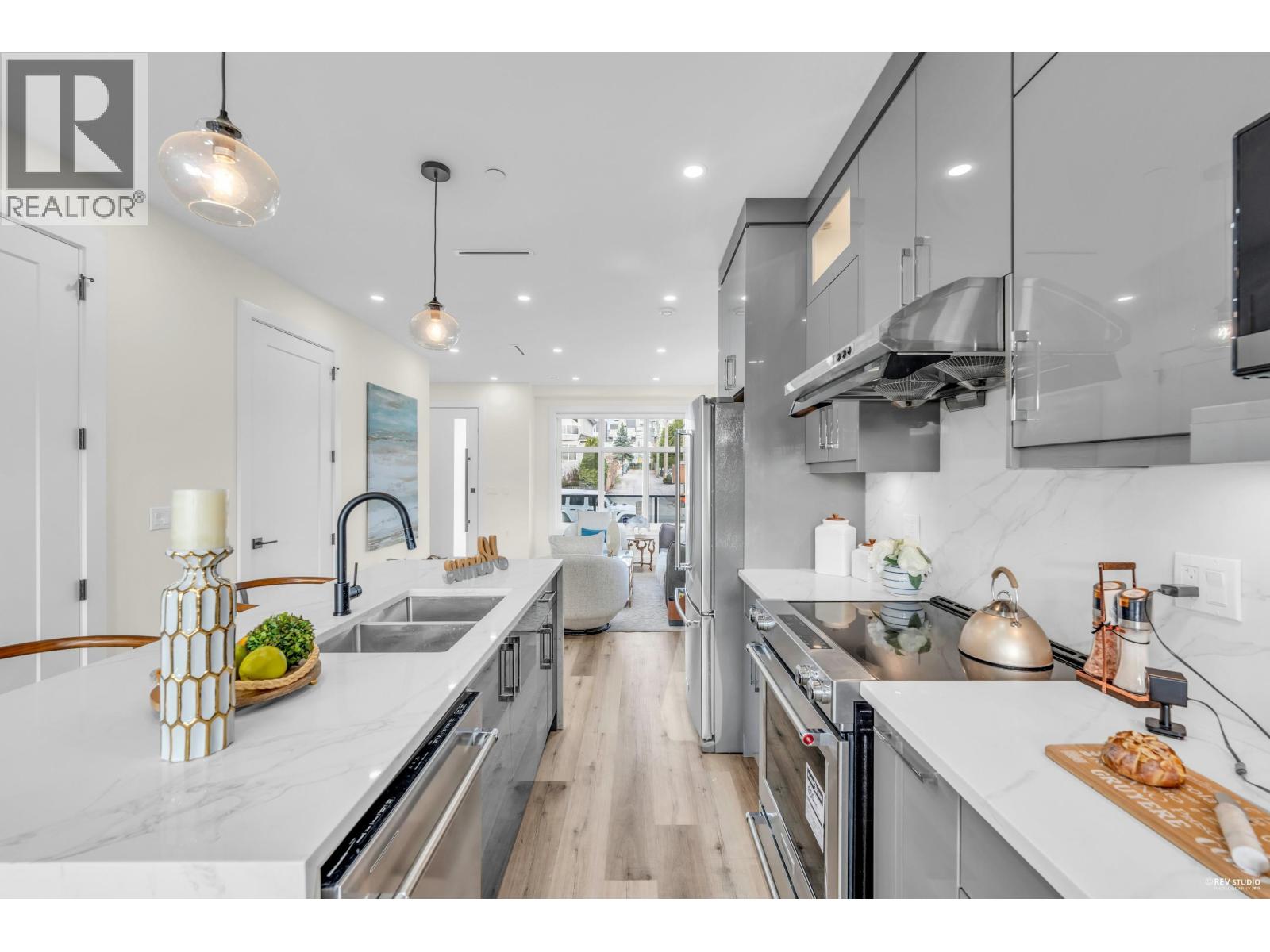 514 W 60th Avenue, Vancouver, British Columbia  V6P 1Z7 - Photo 10 - R3066176