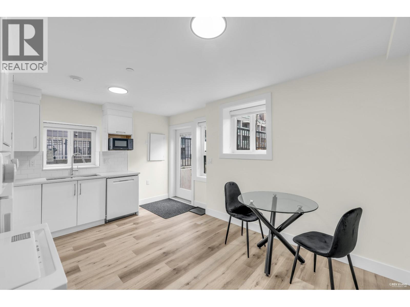 514 W 60th Avenue, Vancouver, British Columbia  V6P 1Z7 - Photo 31 - R3066176