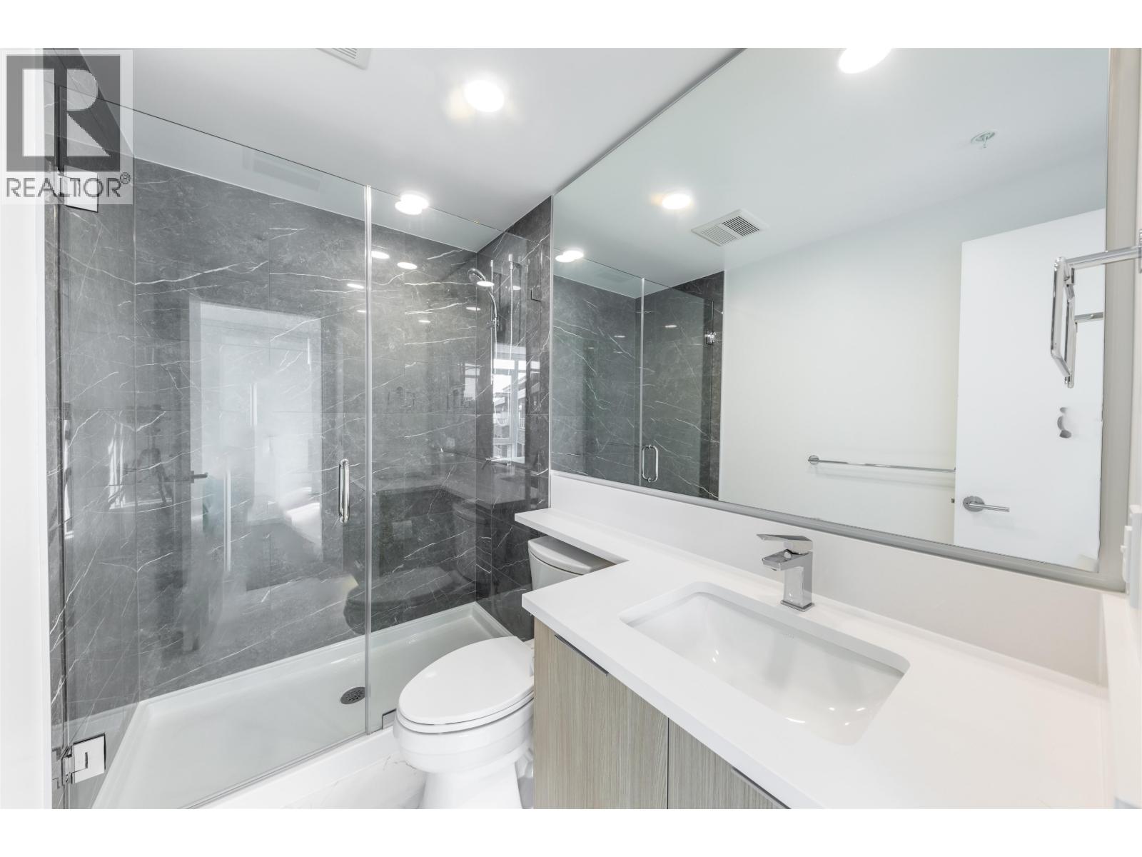 306 7693 Park Crescent, Burnaby, British Columbia  V3N 0J4 - Photo 9 - R3066186