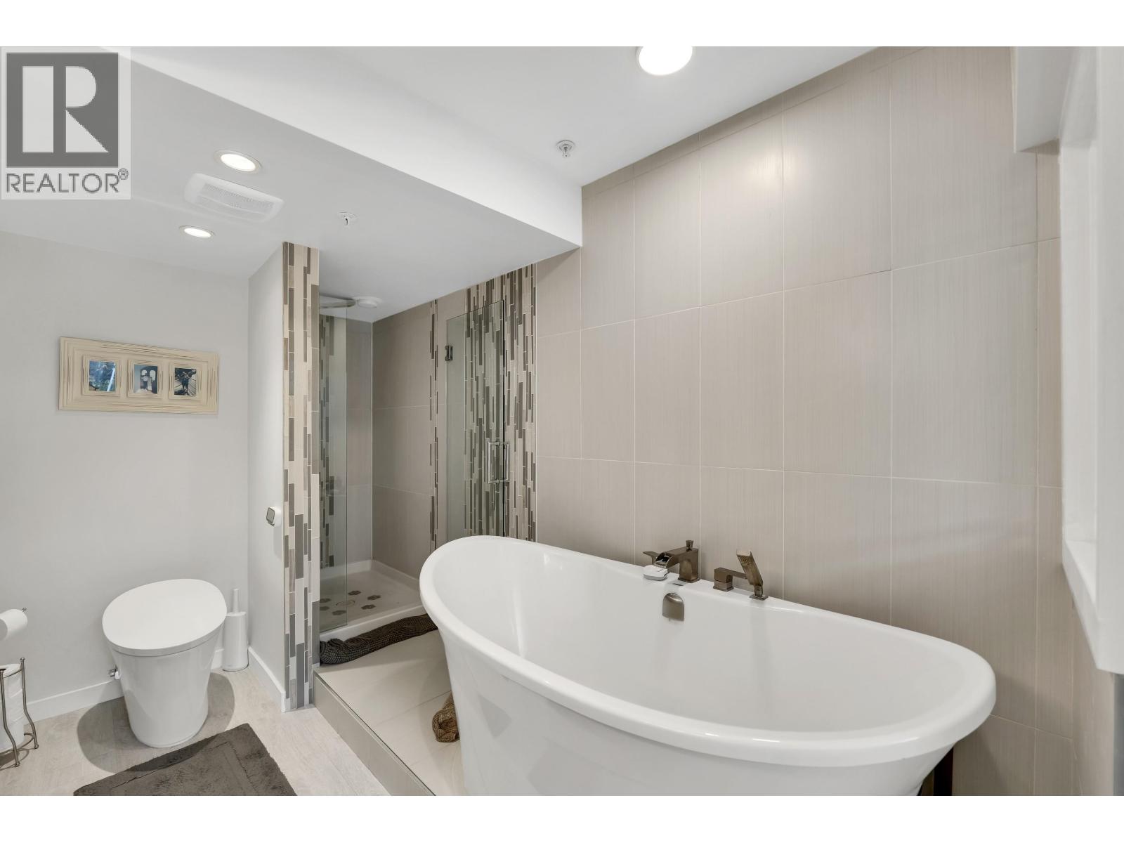 301 1466 Pemberton Avenue, Squamish, British Columbia  V0N 3G0 - Photo 13 - R3066195