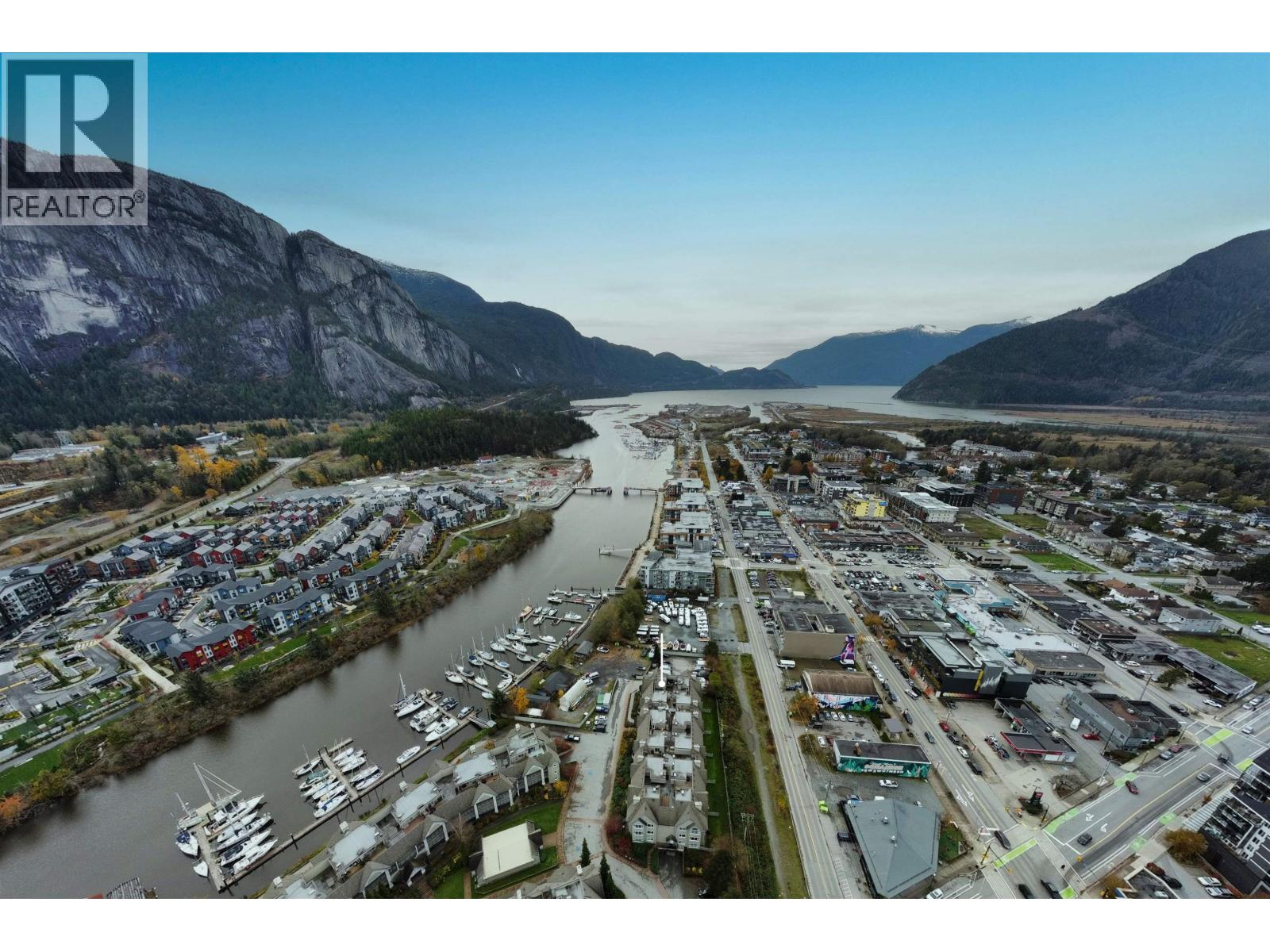 301 1466 Pemberton Avenue, Squamish, British Columbia  V0N 3G0 - Photo 23 - R3066195