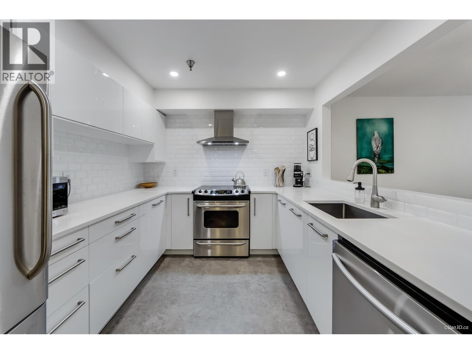 207 2288 W 12th Avenue, Vancouver, British Columbia  V6K 4R2 - Photo 4 - R3066216