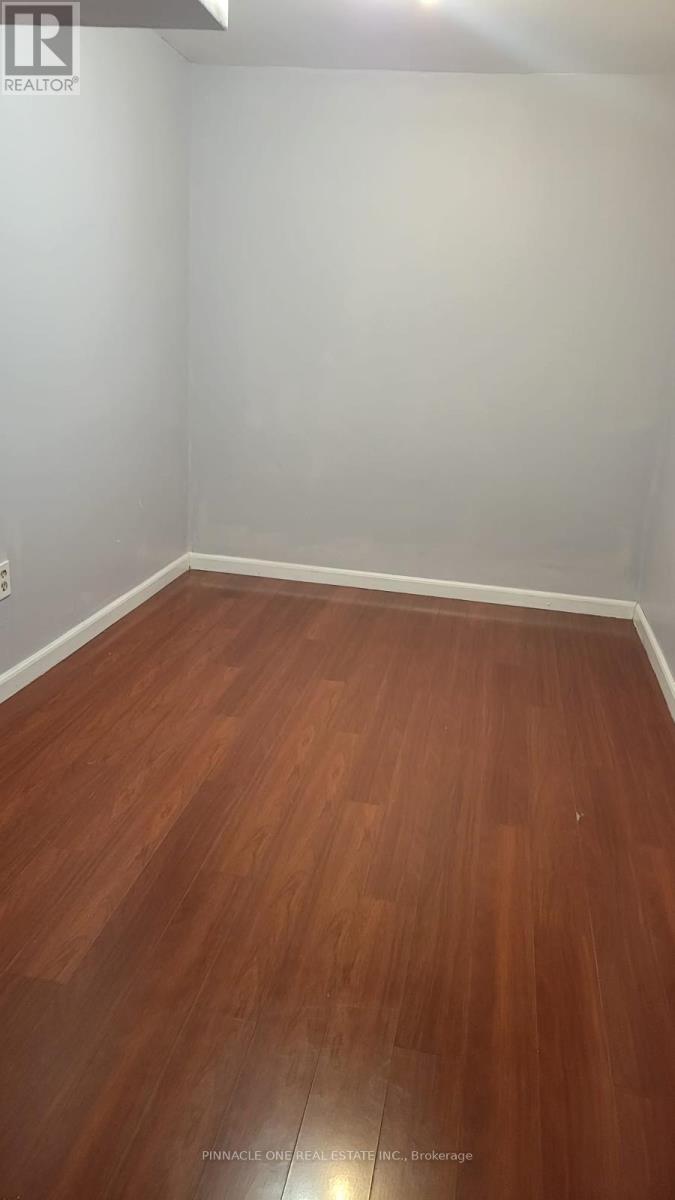 Lower - 979 Rambleberry Avenue, Pickering, Ontario  L1V 5Y6 - Photo 9 - E12474704