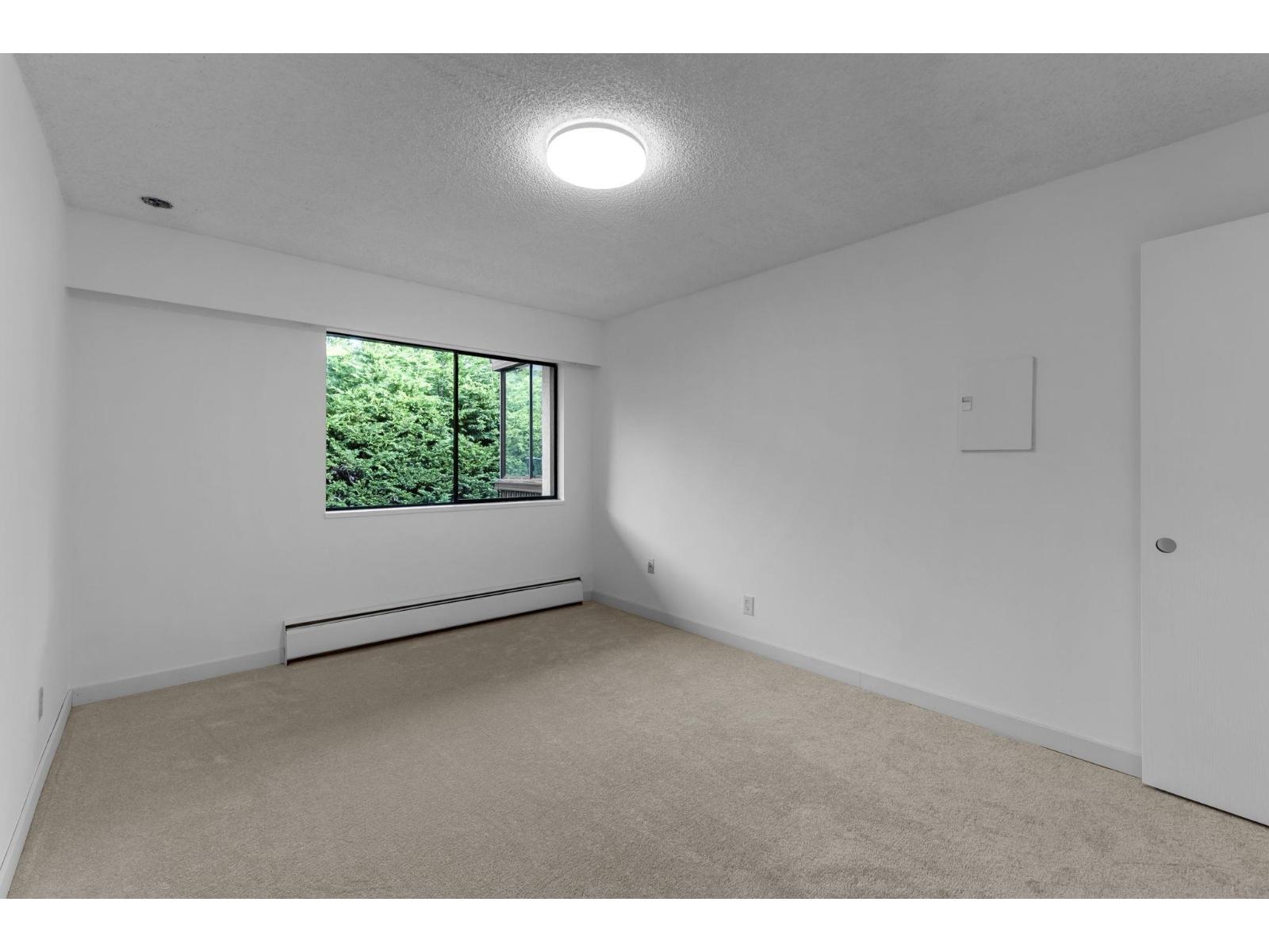 304 1360 Martin Street, White Rock, British Columbia  V4B 3W5 - Photo 17 - R3064709