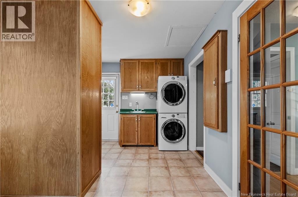 306 Cherry Avenue, Fredericton, New Brunswick  E3A 1Z5 - Photo 15 - NB129873