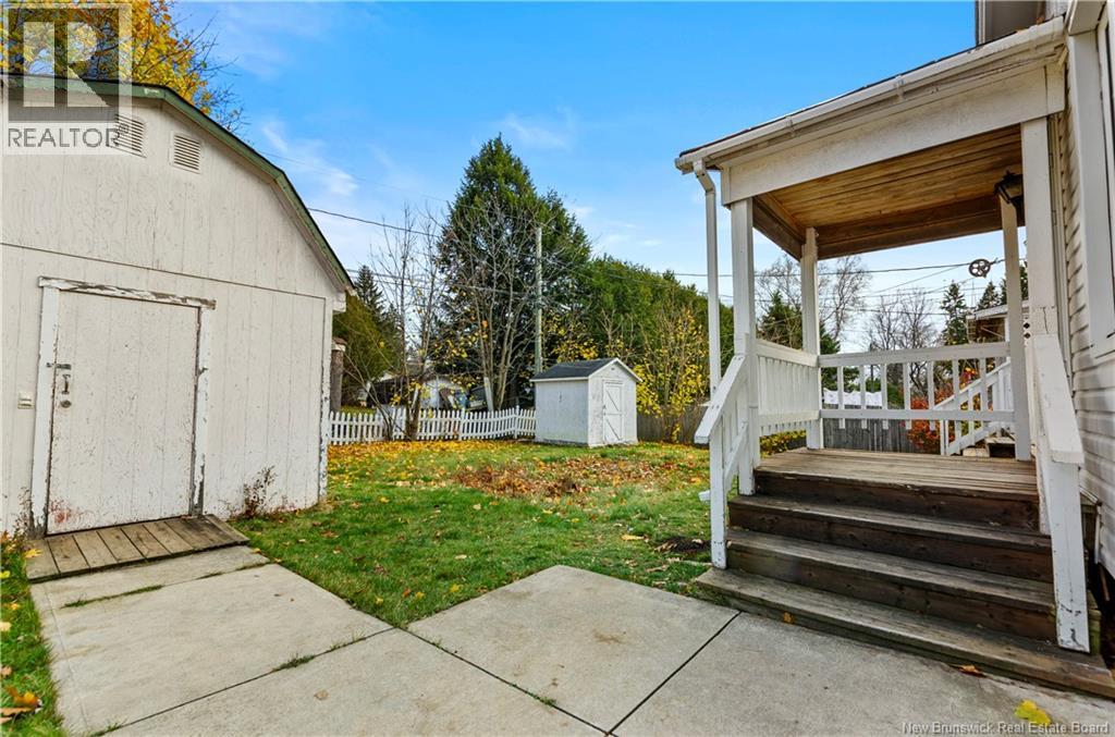 306 Cherry Avenue, Fredericton, New Brunswick  E3A 1Z5 - Photo 35 - NB129873