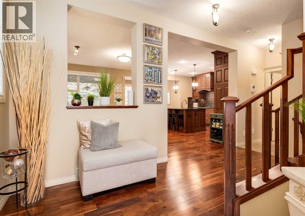 73 Cranarch Court Se, Calgary, Alberta  T3M 0S6 - Photo 2 - A2268470