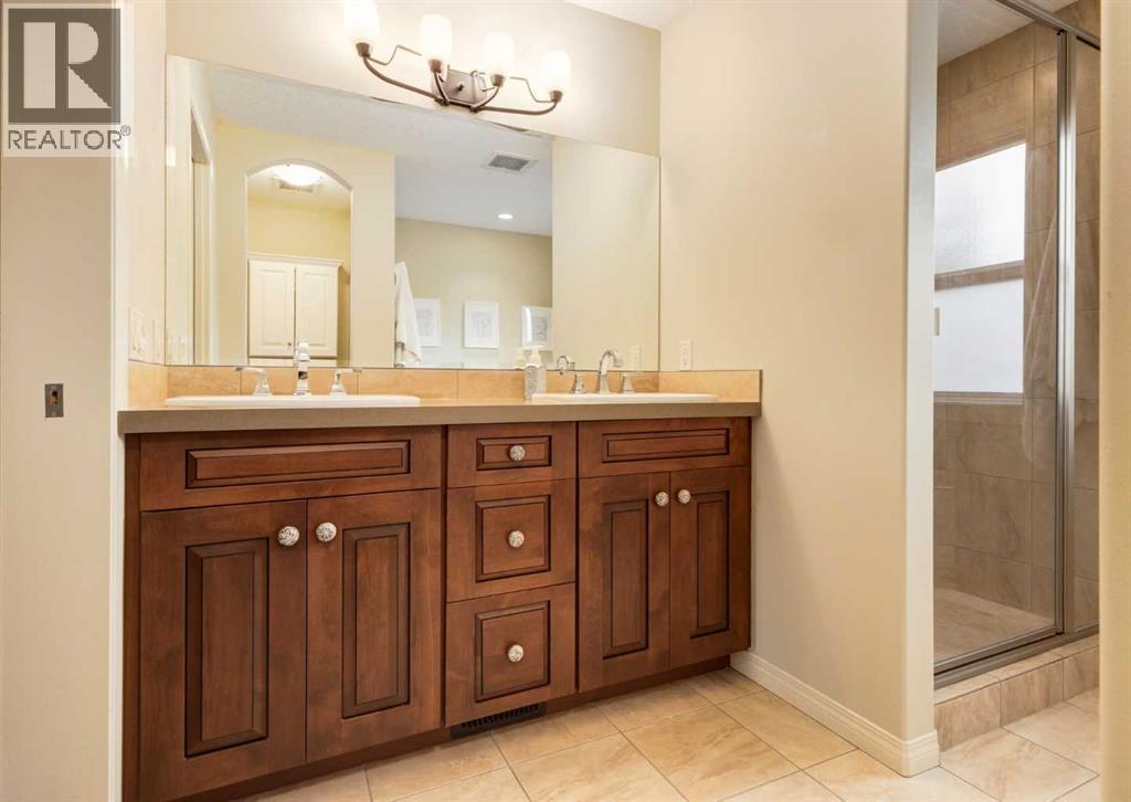 73 Cranarch Court Se, Calgary, Alberta  T3M 0S6 - Photo 18 - A2268470