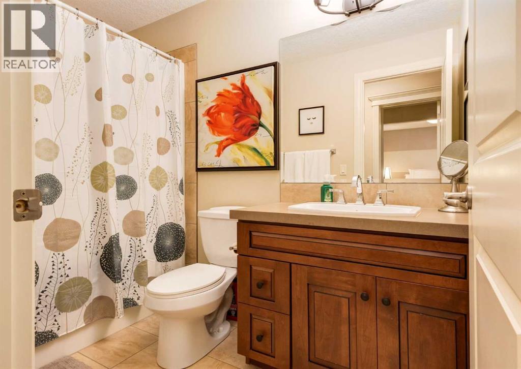 73 Cranarch Court Se, Calgary, Alberta  T3M 0S6 - Photo 21 - A2268470