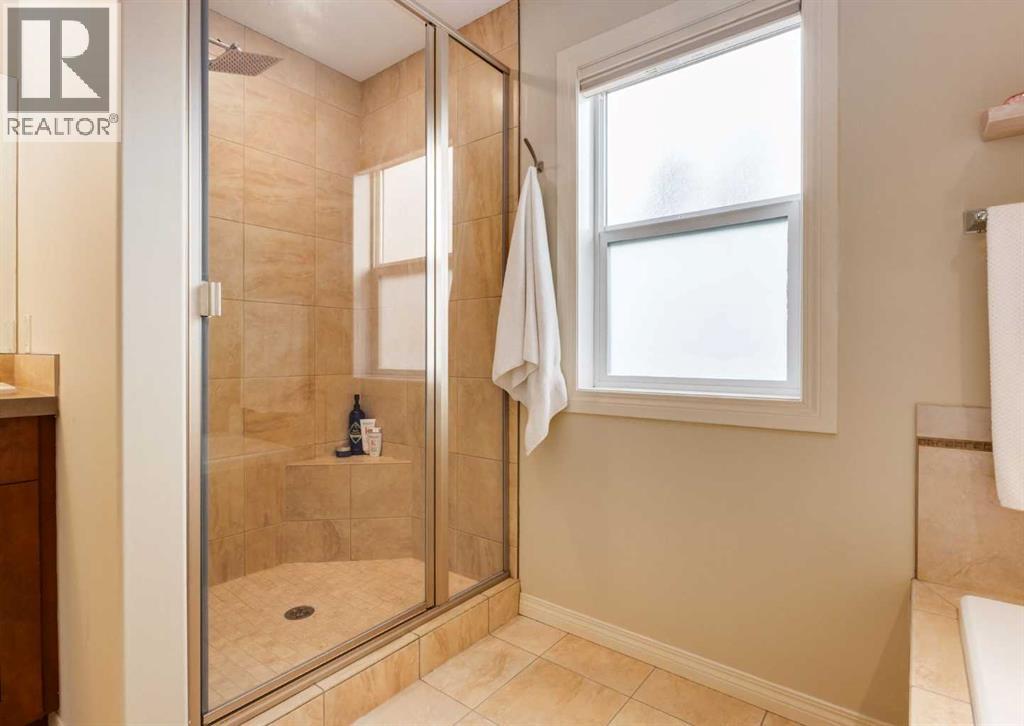 73 Cranarch Court Se, Calgary, Alberta  T3M 0S6 - Photo 20 - A2268470