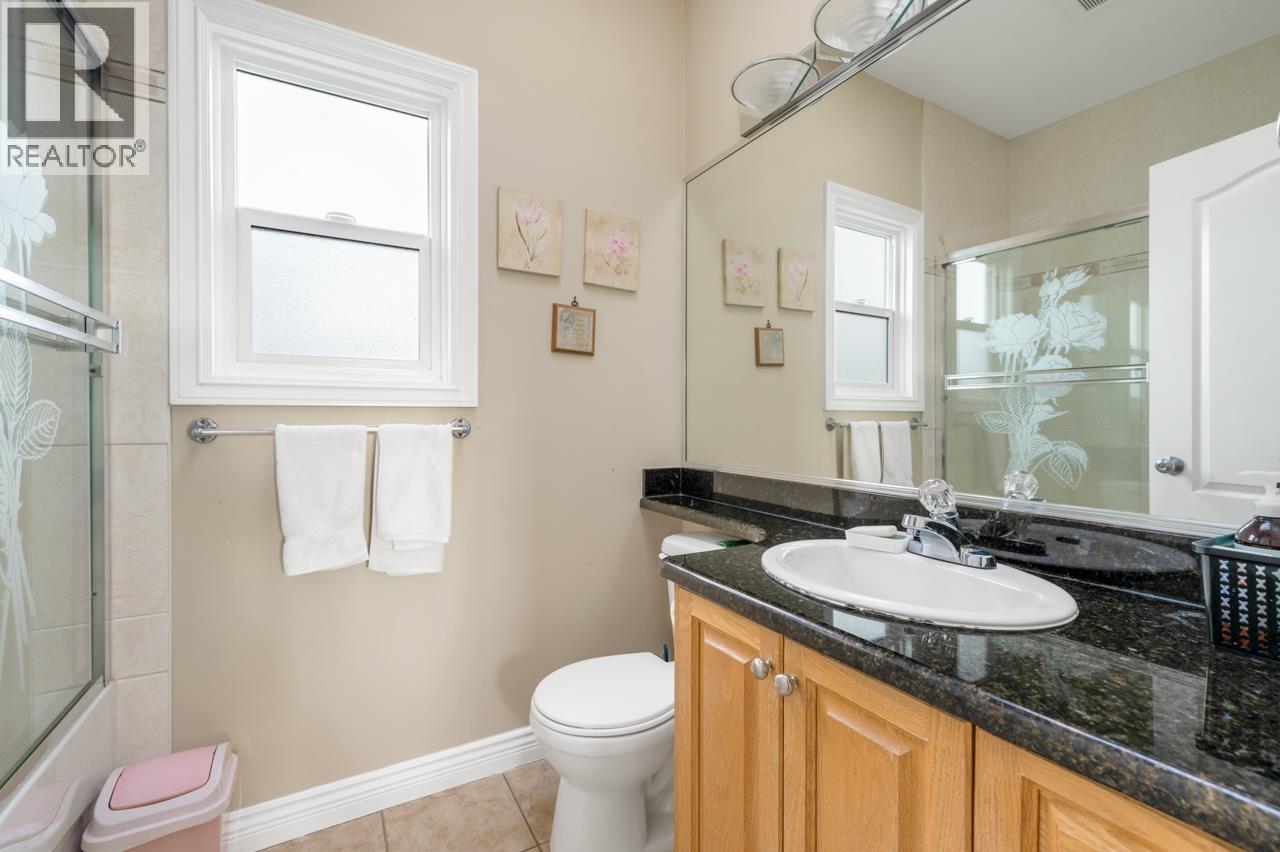 4694 Mchardy Street, Vancouver, British Columbia  V5R 4C3 - Photo 12 - R3066193