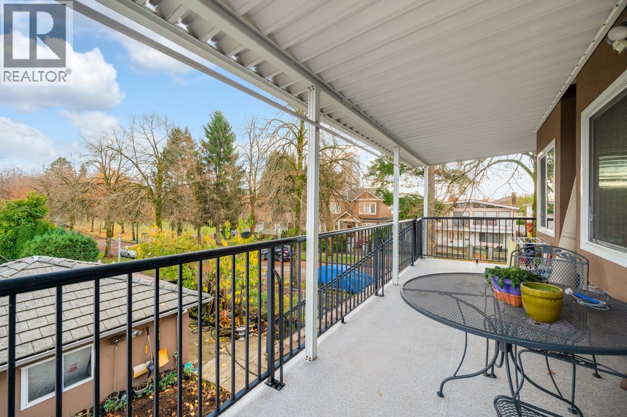 4694 Mchardy Street, Vancouver, British Columbia  V5R 4C3 - Photo 13 - R3066193